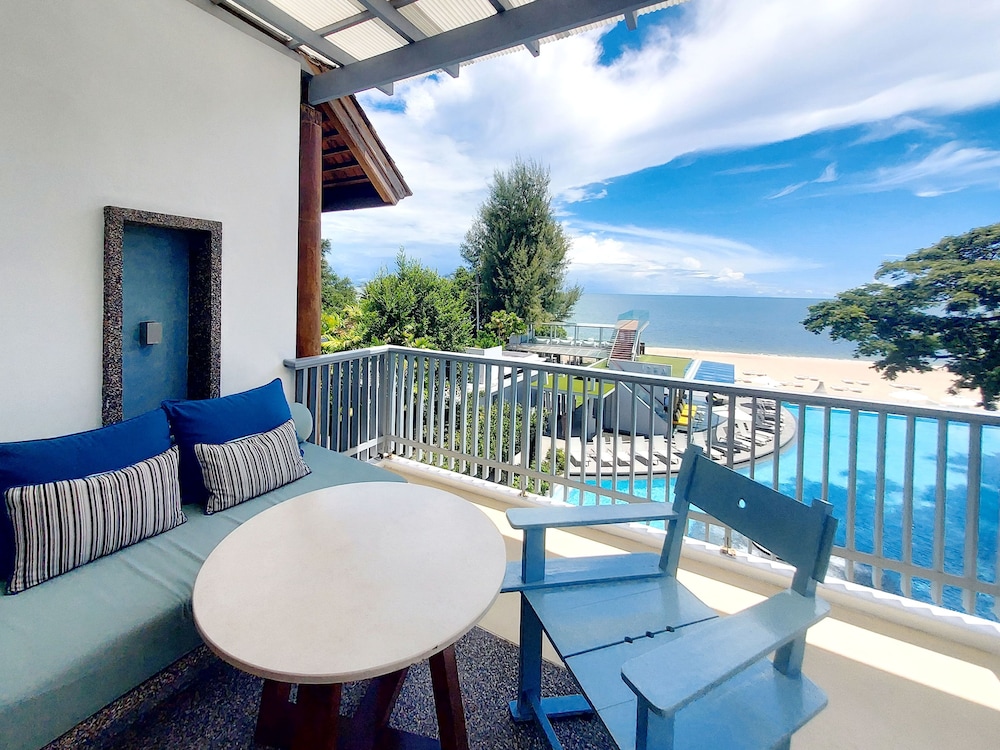 Veranda @ Sea - Photo 1