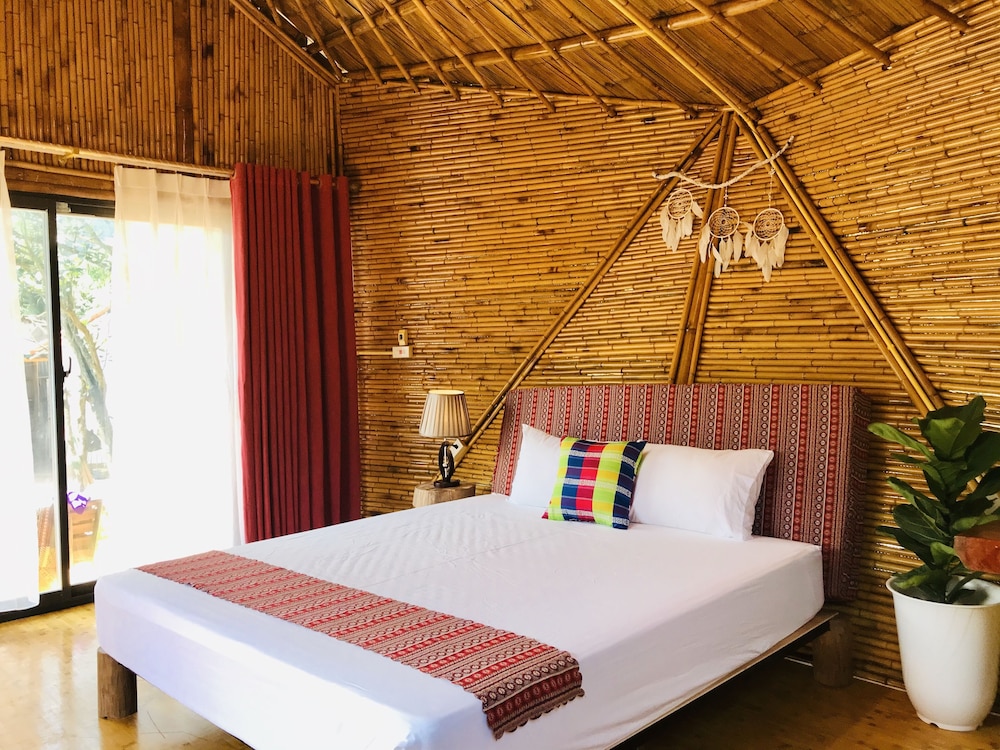 Bamboo House photo 2