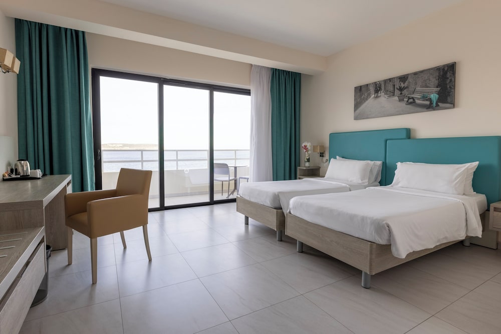 Junior Studio Suite (Junior Suite) - Photo 1