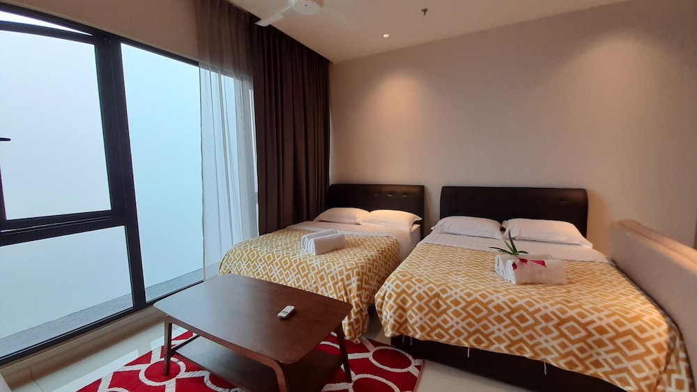 Deluxe Family King Suite - Photo 6