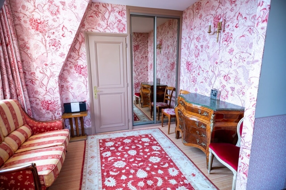 Deluxe Double Room, Ensuite, Garden View (Grande Demoiselle) - Photo 4