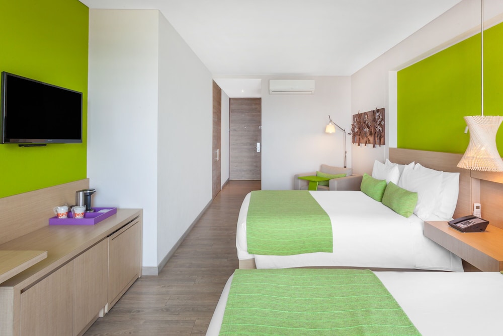 Standard Twin Room photo 2