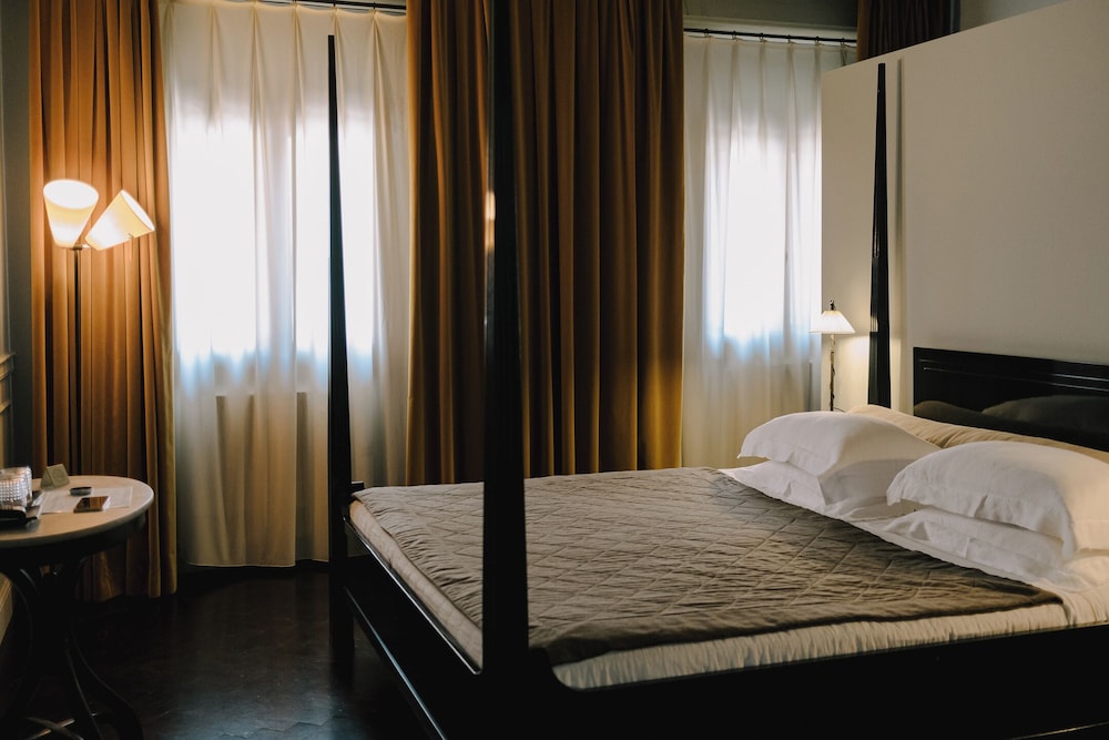 Superior Suite photo 1