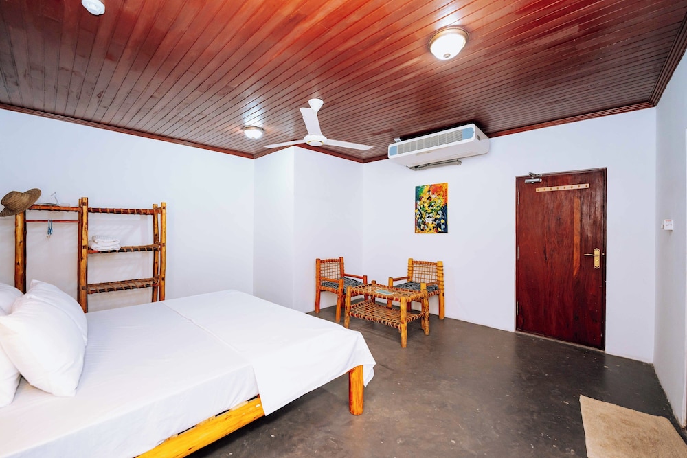 Comfort Apartment, 1 Queen Bed, Kitchen, City View