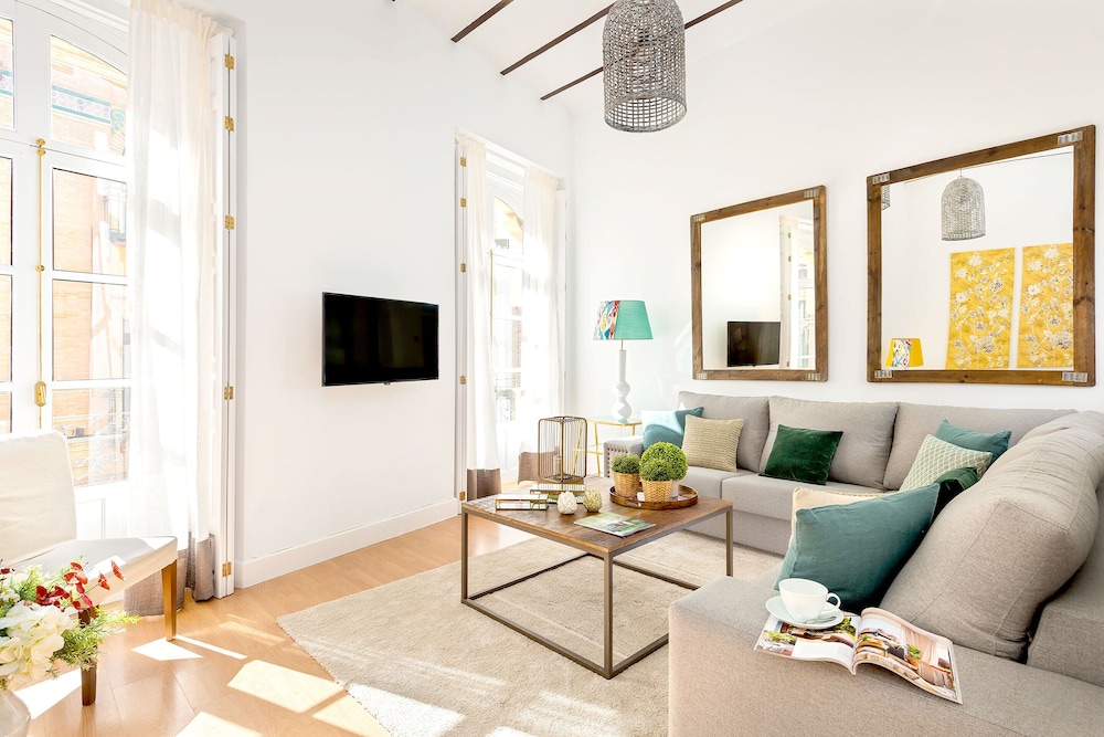Apartment (3 Bedrooms)