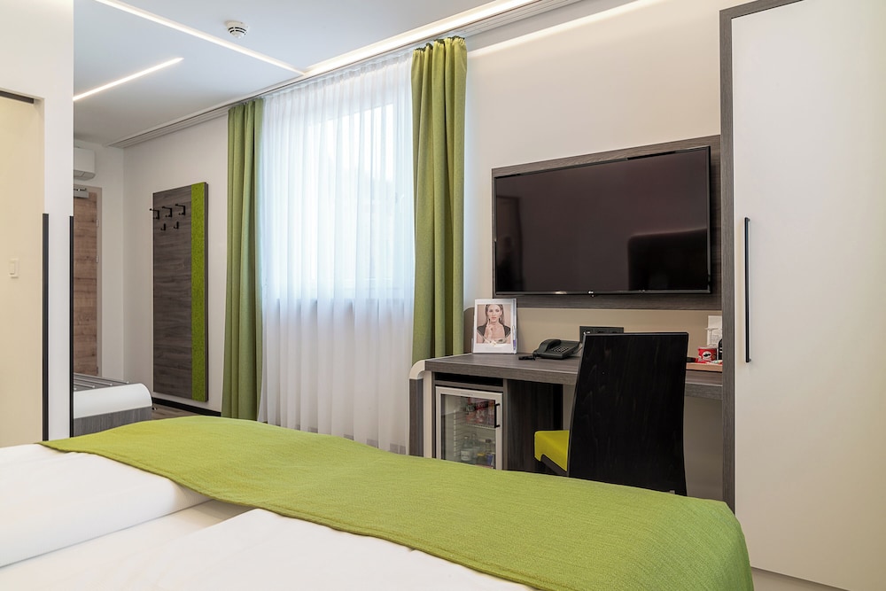 Standard Single Room photo 2