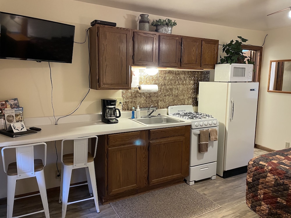 Deluxe Cabin (No Pets) photo 3