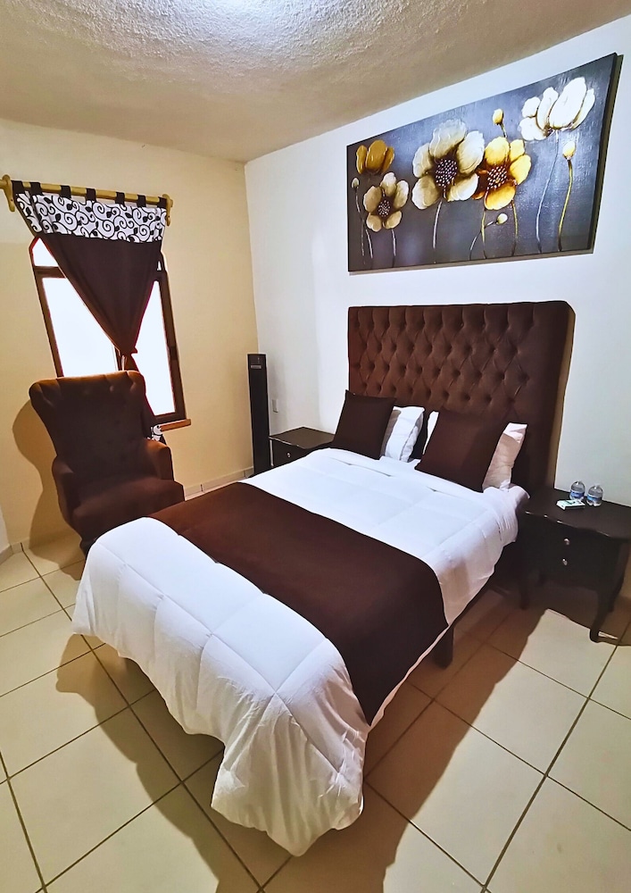 Economy Double Room photo 1