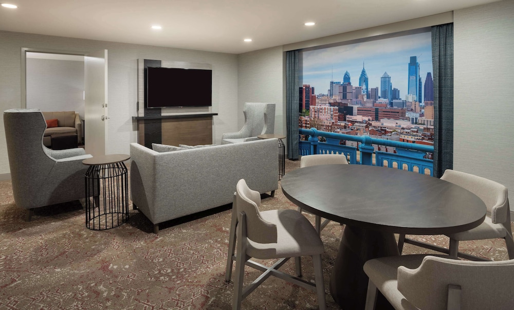 Suite, 1 Bedroom photo 1