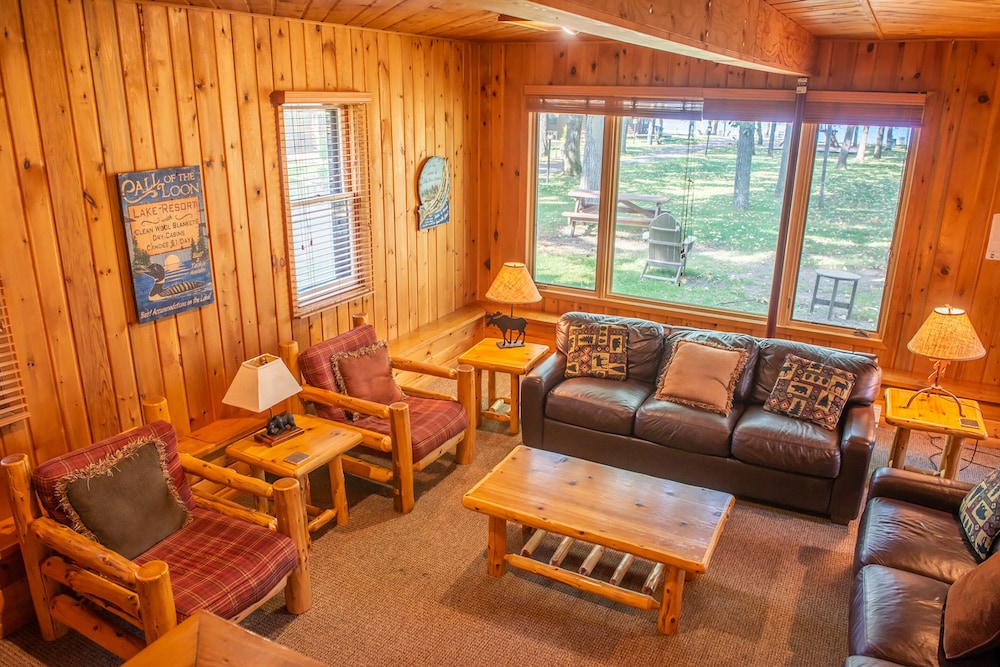 709 - 4 Bdrm Gull Haven Cabin