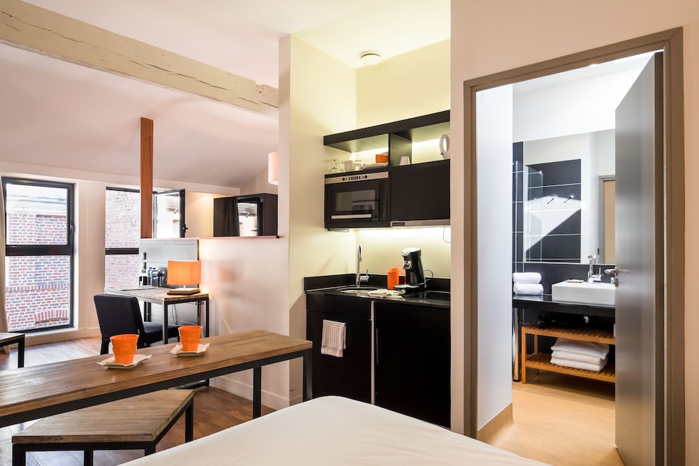 Superior Apartment
