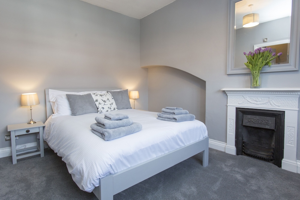 Double Room Ensuite, Garden View