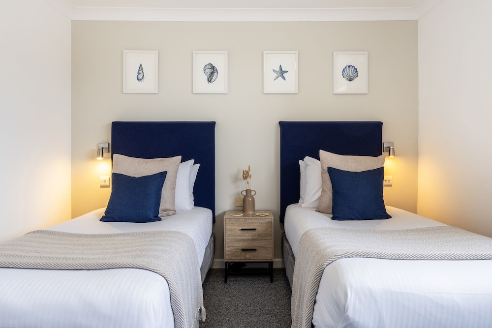 Twin Room, Ensuite - Photo 1