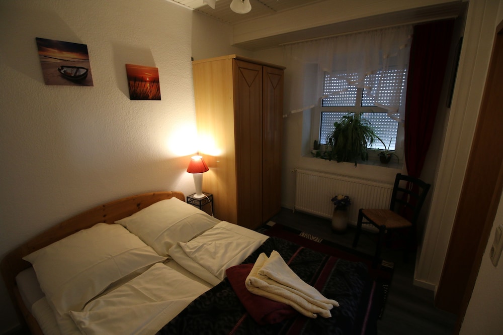 Apartment, Ground Floor photo 2