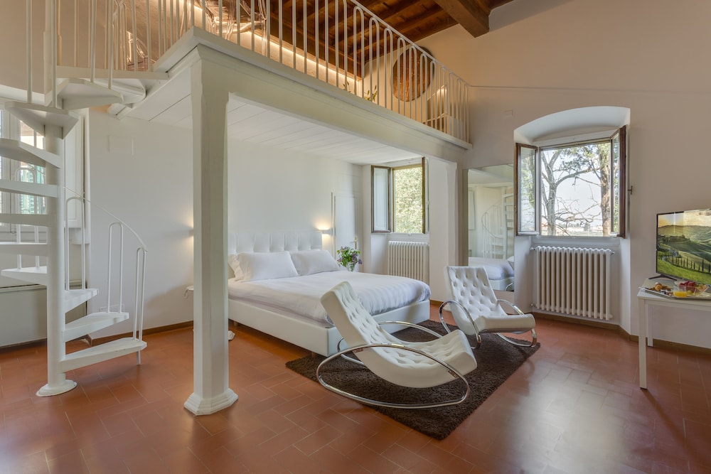 Superior Suite (6 people) (Private access)