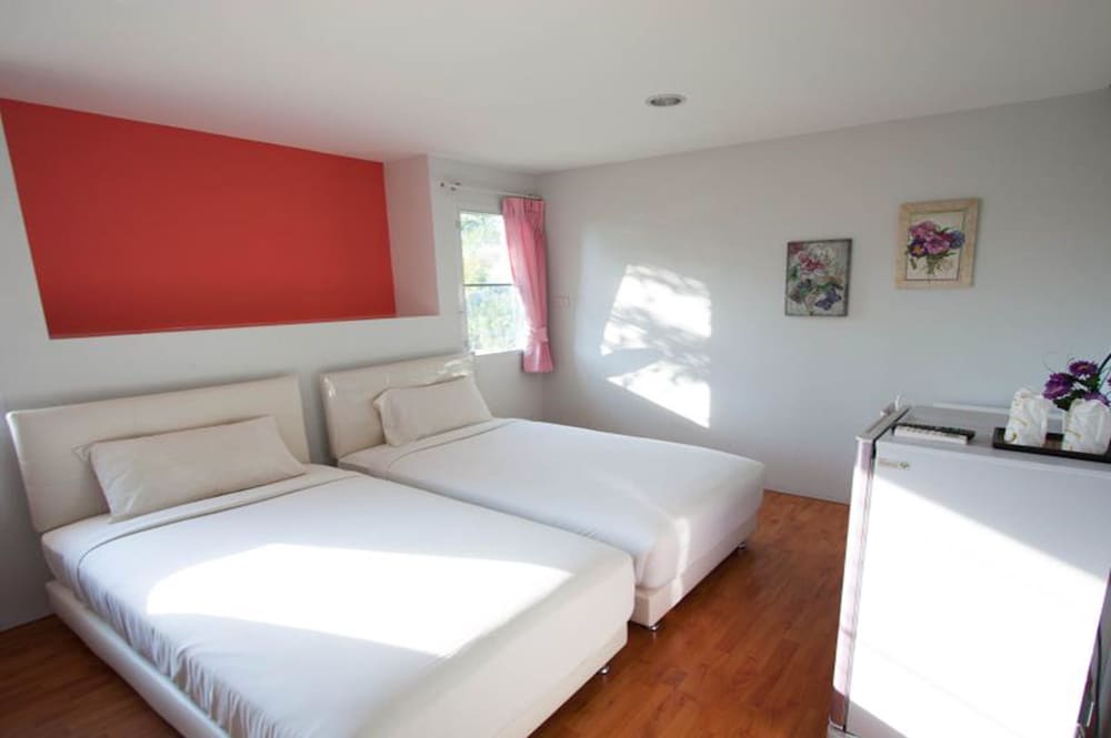 Standard Twin Room photo 1