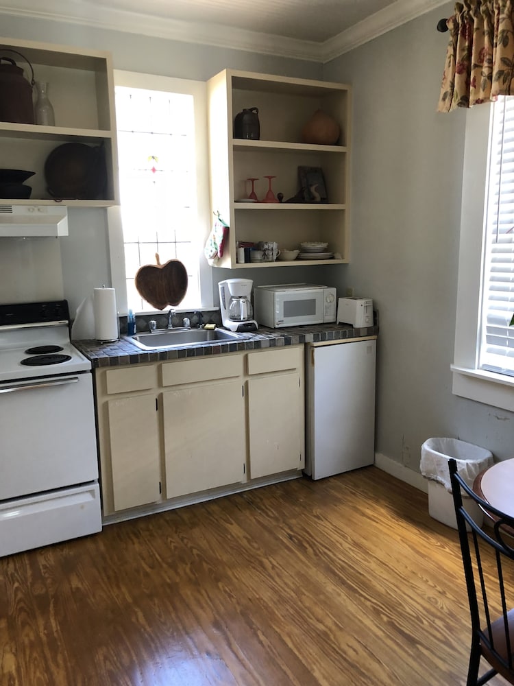 Magnolia Cottage photo 3