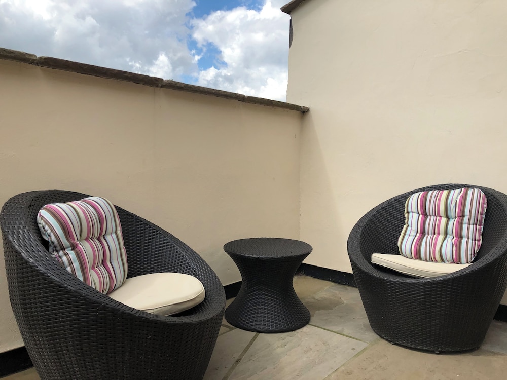 Classic Double Room (Patio 1) photo 3