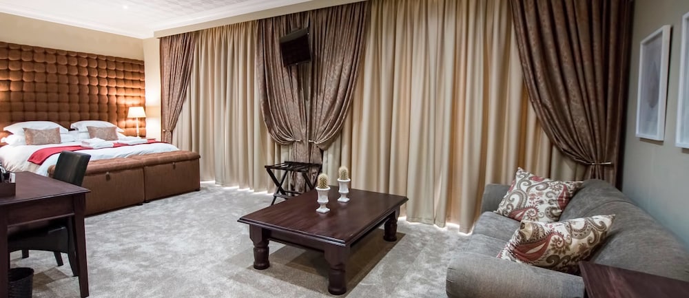 Executive King Room photo 2