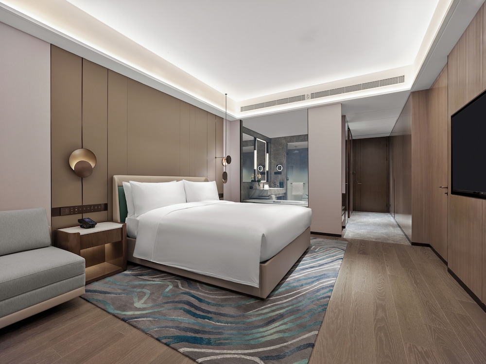 King Deluxe Room with River View