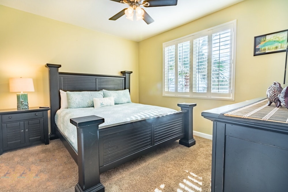 Condo, 2 Bedrooms