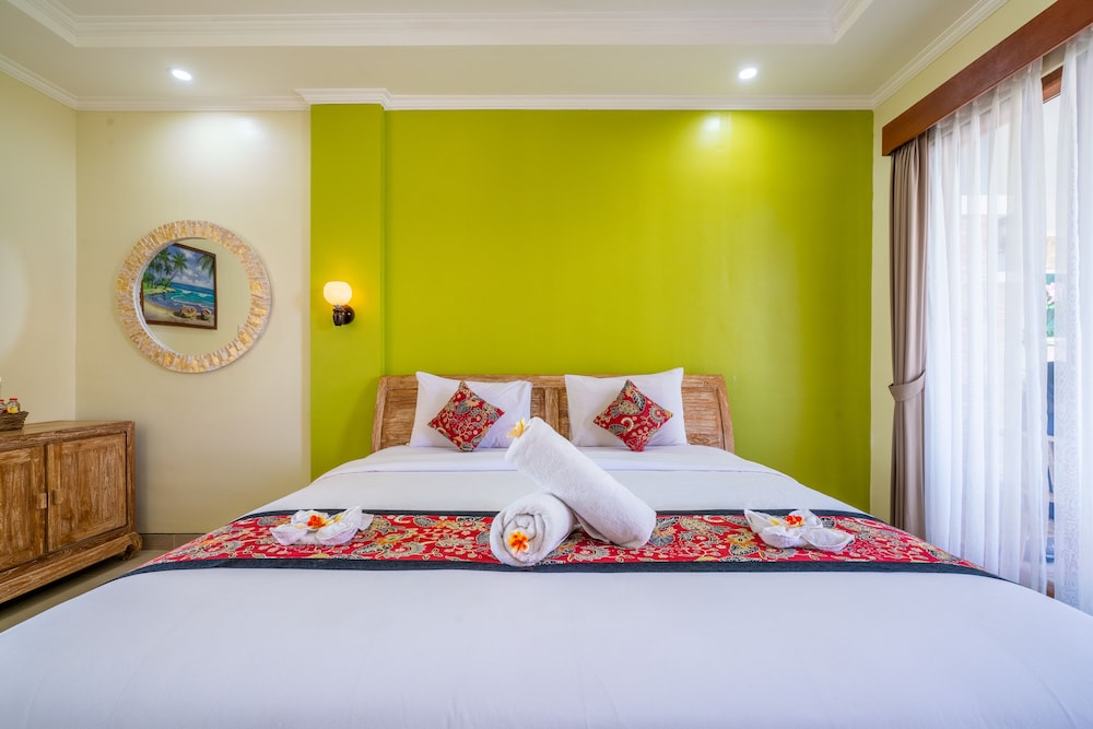 Deluxe Room - Photo 8