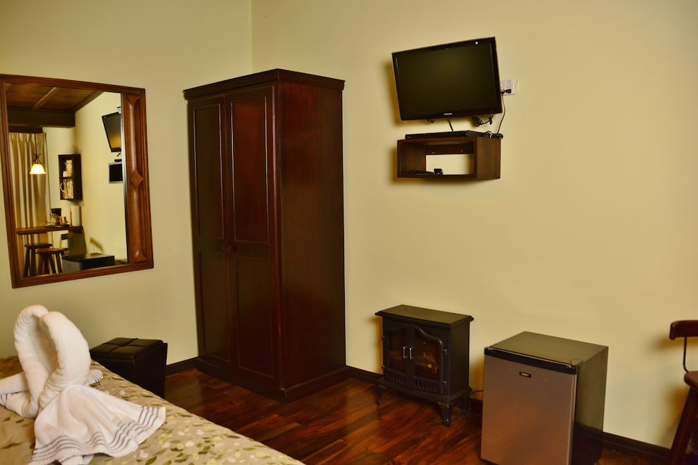 Deluxe Double Room photo 3