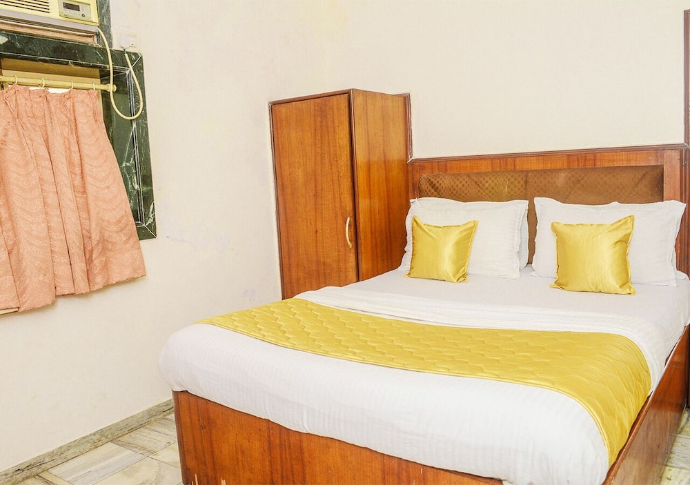 Deluxe Room - Photo 3