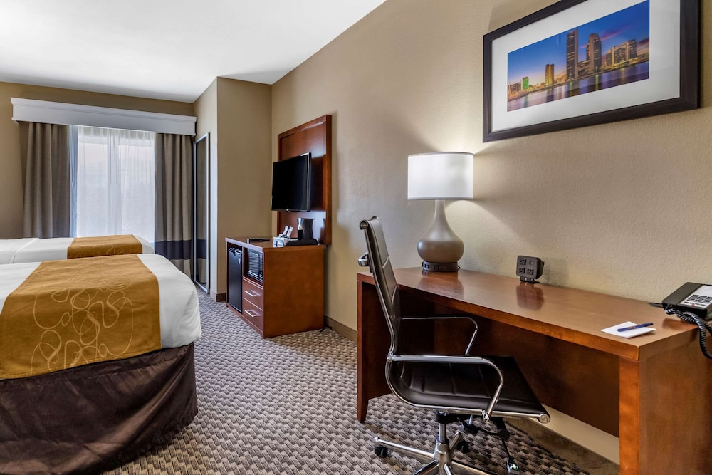 Suite, Multiple Beds, Accessible, Non Smoking (2 Queen and 2 Person Sofa Bed) - Photo 1