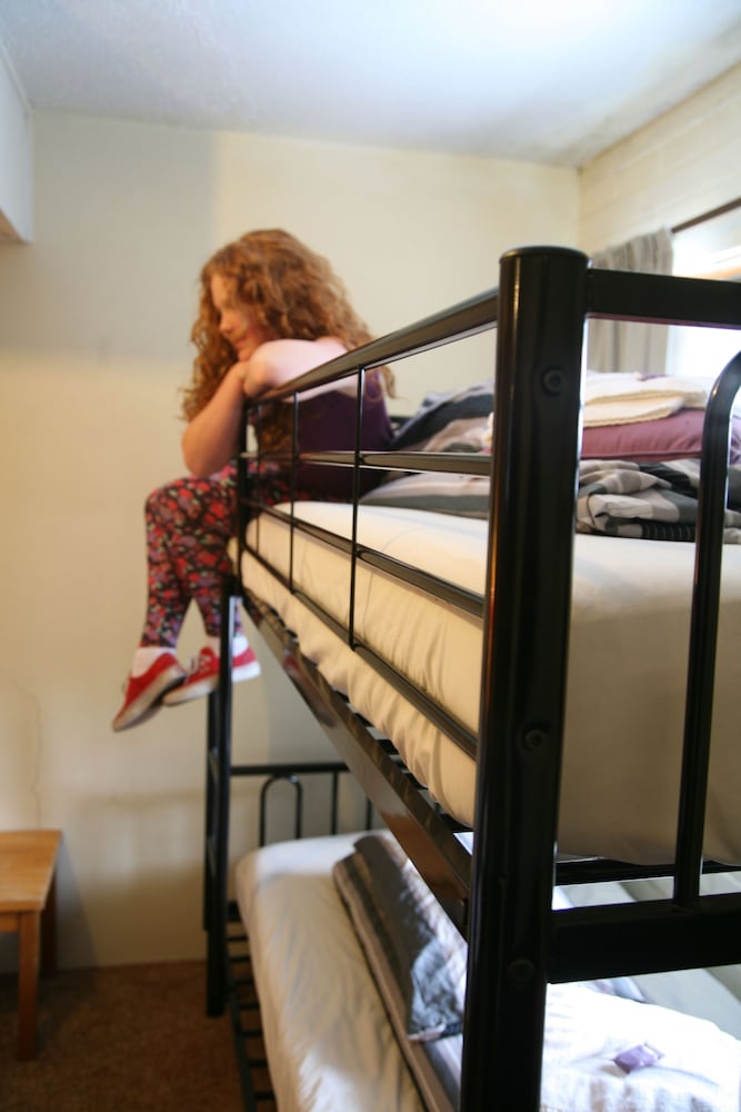 Bunk Room (Shared Bathroom) photo 3
