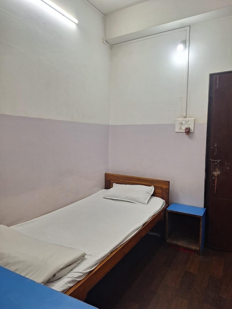 Economy Single Room, City View