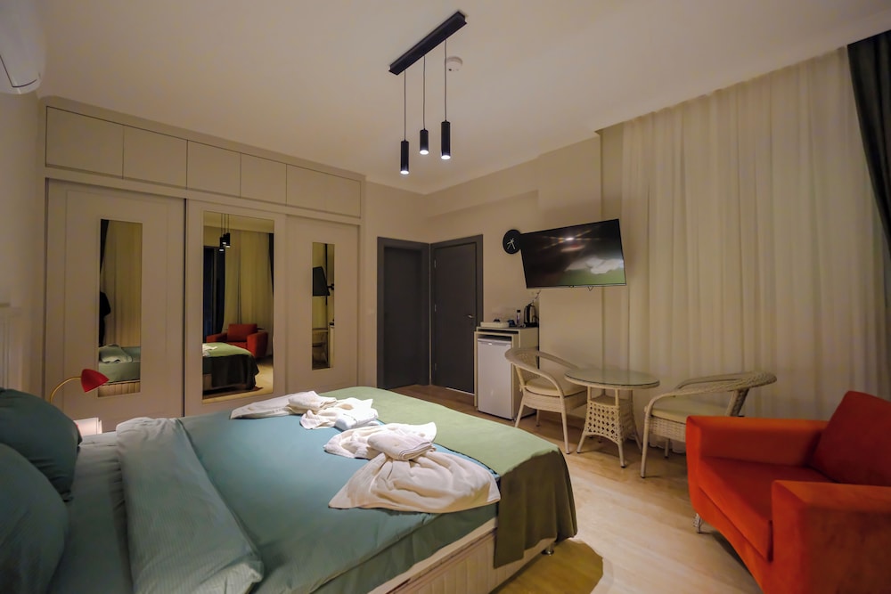 Standard Double Room - Photo 1
