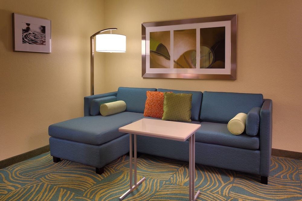 Studio Suite, Multiple Beds - Photo 3