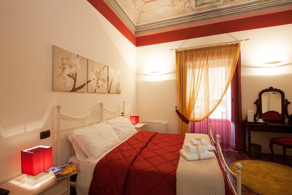 Classic Double or Twin Room