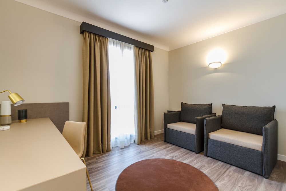 Junior Quadruple Room
