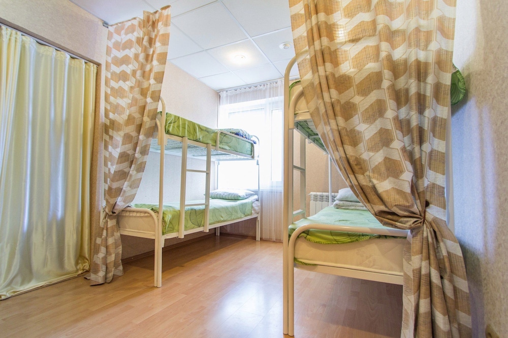 One Bed in 4-Bed Mixed Dormitory photo 1