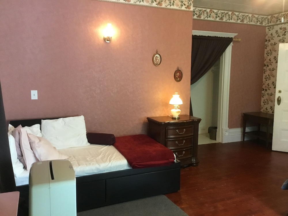 Cherry Room photo 3