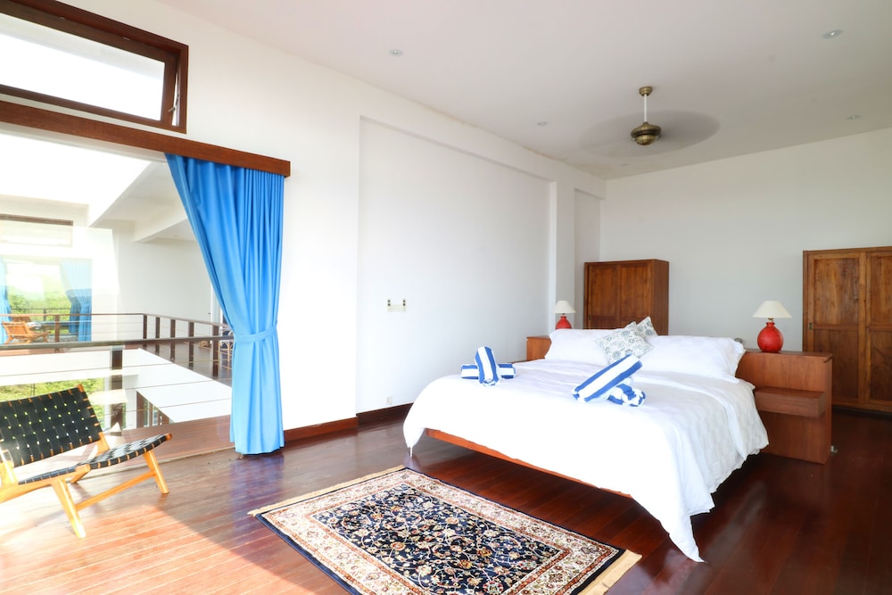Villa, 5 Bedrooms, Ocean View photo 2