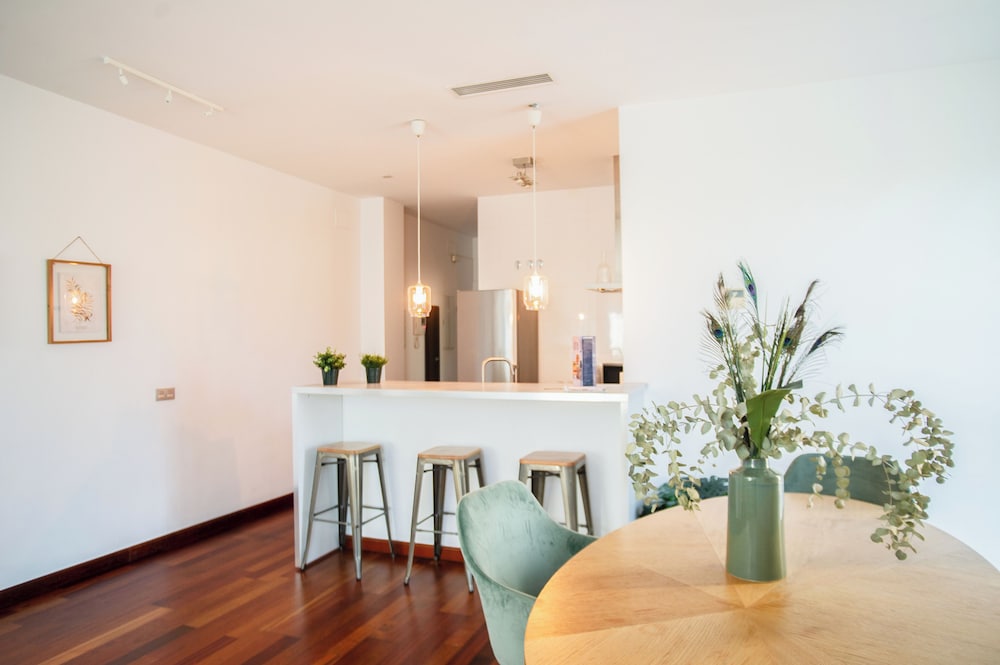 Apartment, 1 Bedroom - Photo 2