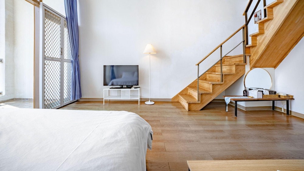 Basic Room, 1 Bedroom (203 (Oceanview)) - Photo 6