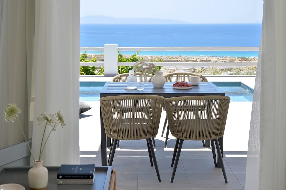 Suite, Private Pool, Sea View photo 2