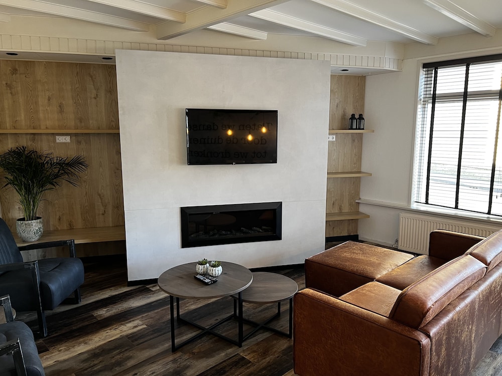 Family Apartment photo 1