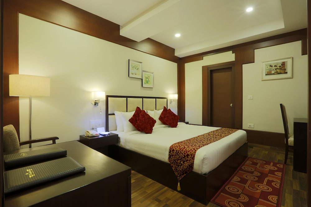 Grand Suite, 1 Bedroom, Smoking photo 1