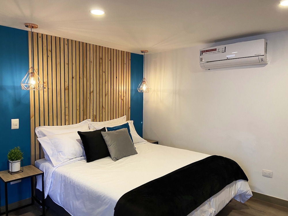 Deluxe Suite photo 1