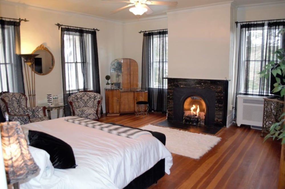 The 1820 Room photo 1