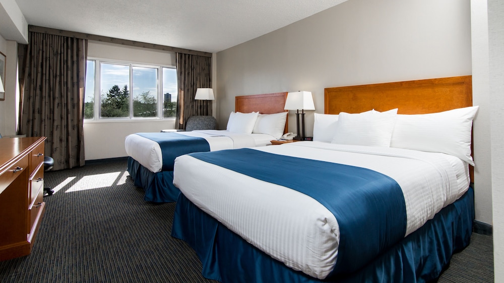 Double Room, 2 Queen Beds - Photo 1