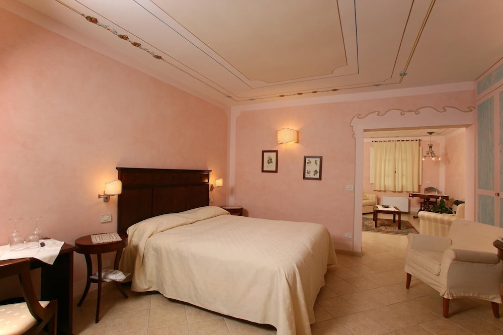 Junior Suite photo 1