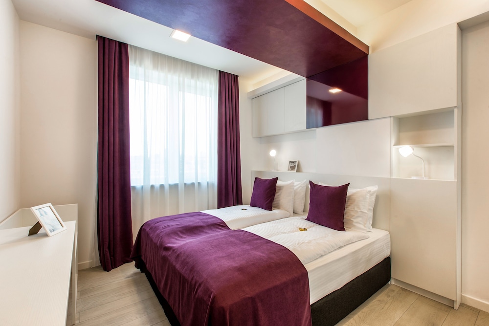 Apartment, 1 Bedroom, City View photo 2