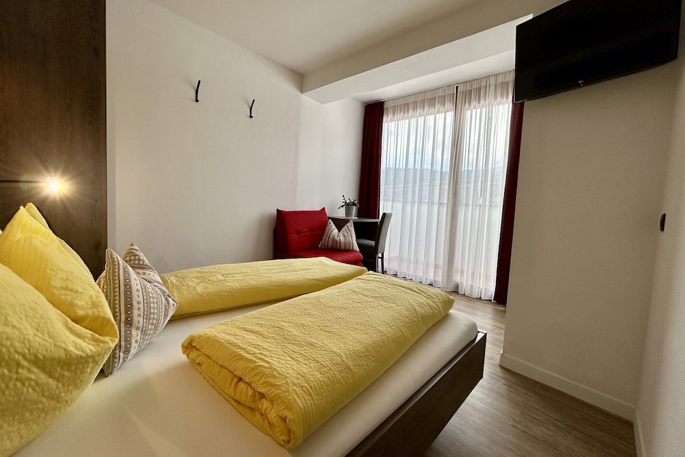 Basic Apartment (Mesen A) photo 1