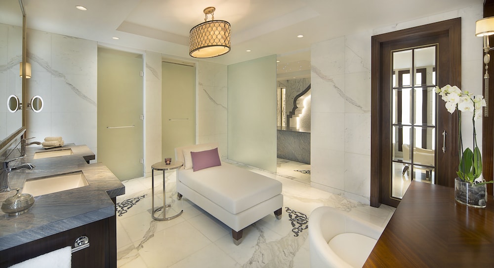 The Presidential Suite